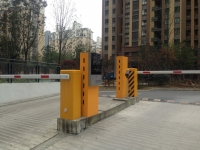 �����´�