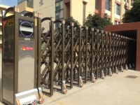 �Ϸ��мt��·С�W(xu��)